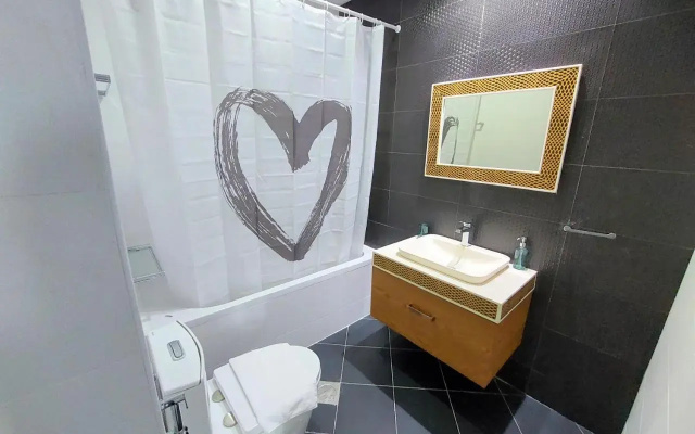 Spacious, Economical Apt Near Miralcz Garden - Hotel in ดูไบ - Photo 4