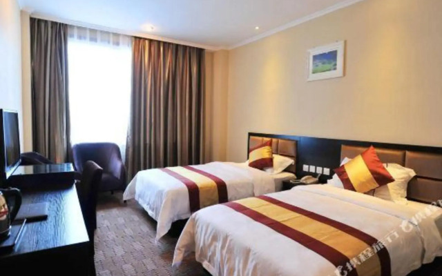 Super 8 Hotel (Deyang Confucian Temple)