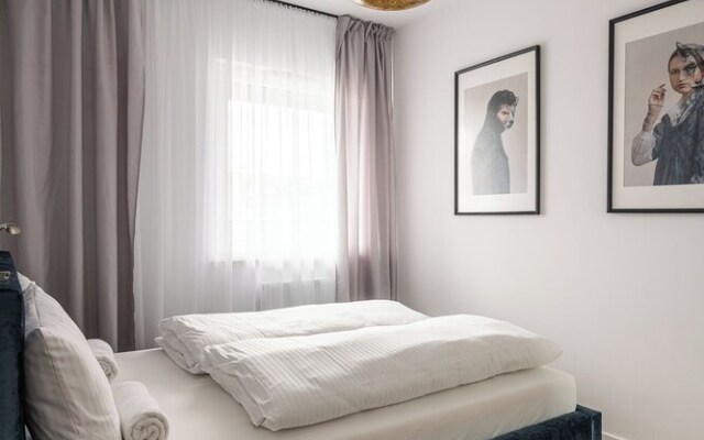 RentPlanet - Nowa Manufaktura