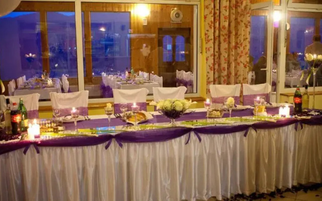Hotel Degenija