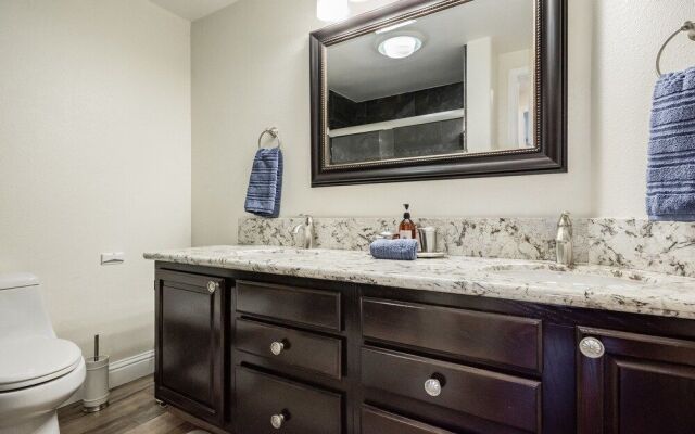 Silver Bear #37 - 2 Br Condo