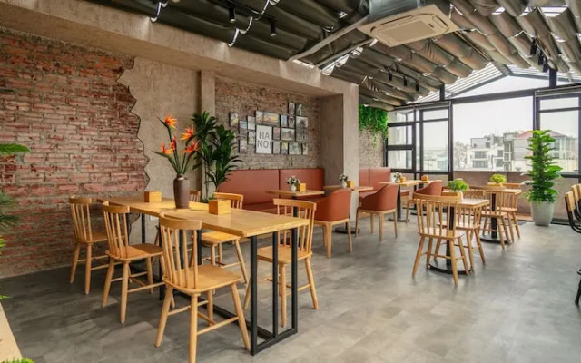 Wanderlust Station Hostel