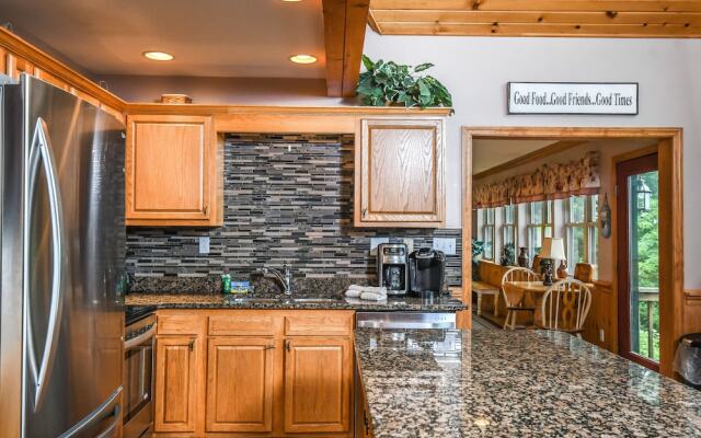 Scenic Overlook 6 Bedroom House