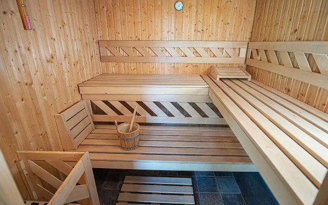 Anavasi Mountain Resort