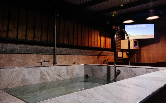 Lisinty Resort