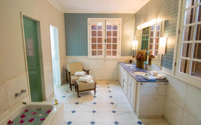 Garden Hill Hotel e Golfe