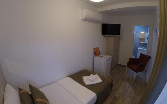 Yakamoz Otel