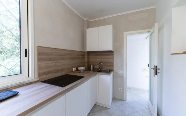 Via Annibale Caccavello 10 Primo Piano(No Front Desk Please Contact The Property 5 Days In Advance)