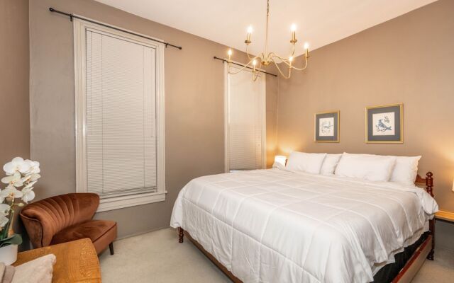 Historic Gem Russell Suite 2