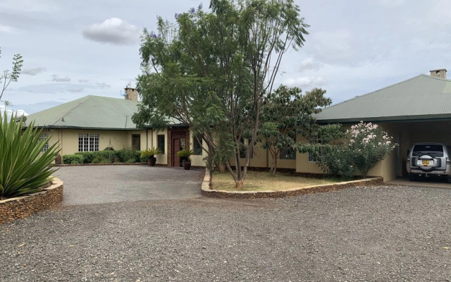 Ol Bobongi House