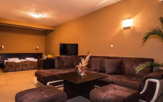 Family Hotel Sunny Hills