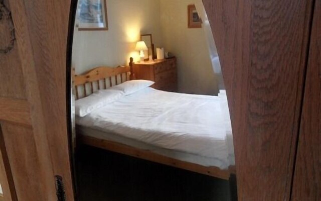 Cairn Hotel