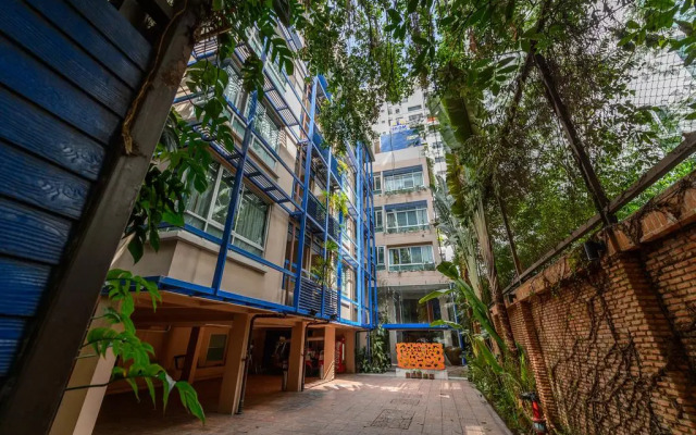 Silom convent garden