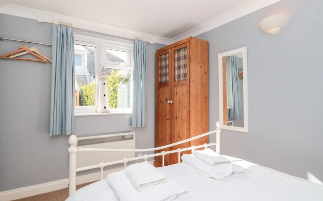3 West Park Mews