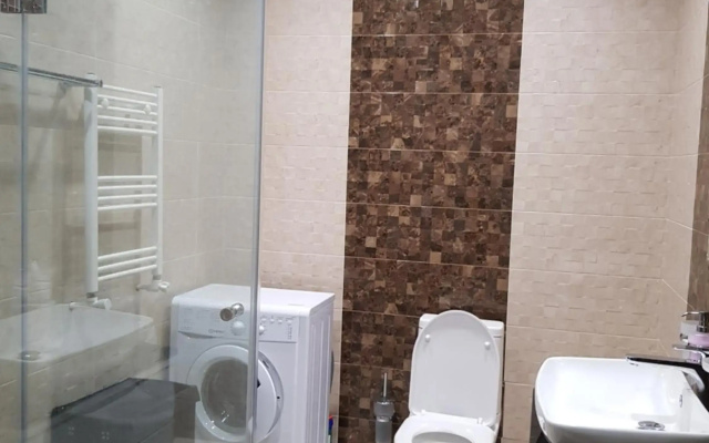 Northern Avenue - Teryan crossroads 3bedroom Modern and comfortable apartment TT666