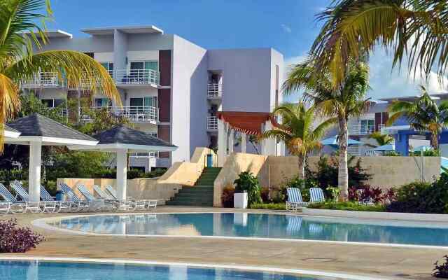 Grand Aston Cayo Las Brujas Beach Resort & Spa