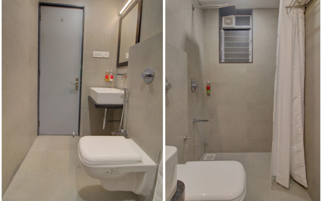 OYO Townhouse 092 Hotel Ashray Residency