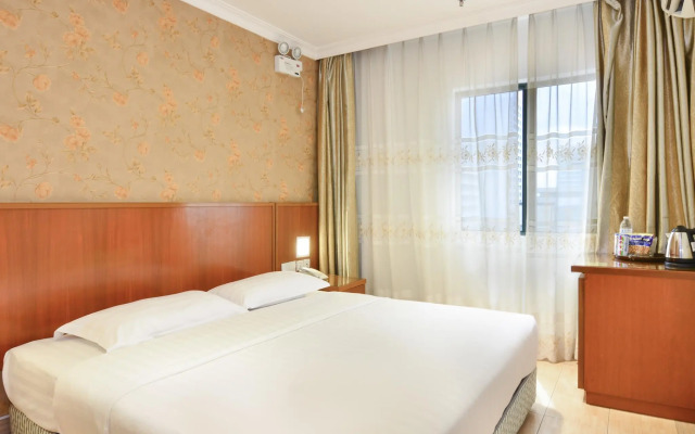 Cardogan Hotel