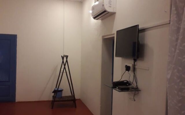 Hotel Dhuni Resorts goa