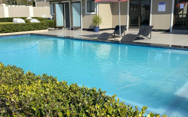 Moonpopson Luxury Apartments, Fourways, Sandton