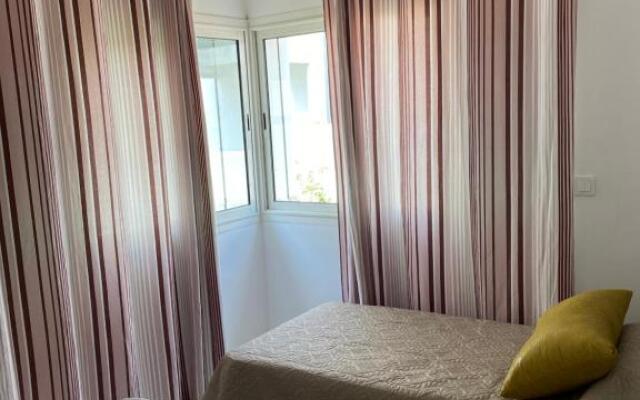 Lovely 4-bedroom condo with pool