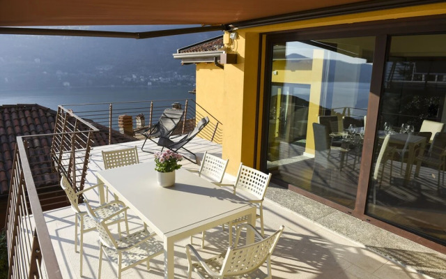 Luxury Como Lake Apartment
