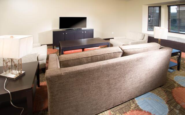 Staybridge Suites Sacramento - Folsom by IHG