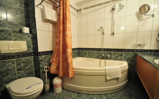 Best Western Ambassador Luxury