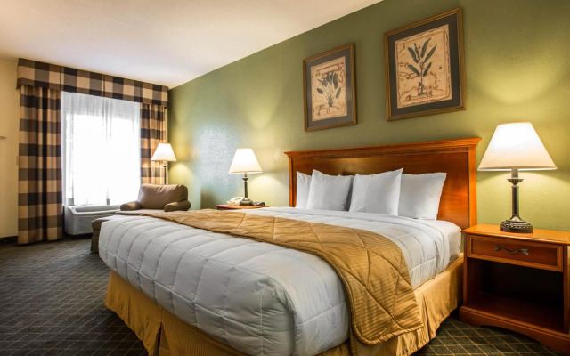 Clarion Inn & Suites Aiken South