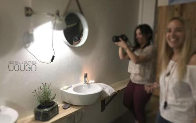 Vouga Hostel & Suites