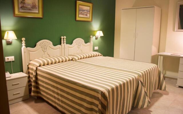 Hostal Carmen & Restaurante Rogelio