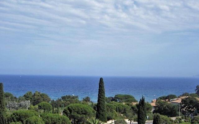 Appartement Le Lavandou, 3 pièces, 8 personnes - FR-1-251-81