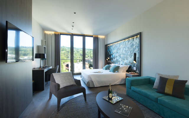 DUPARC Contemporary Suites