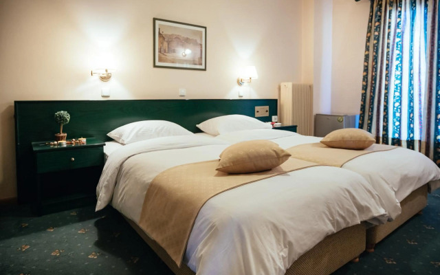 Ignatia Hotel