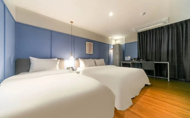 Pohang Brown Dot Hotel
