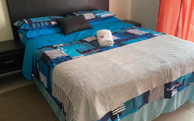 Greenstone Ridge Apartment