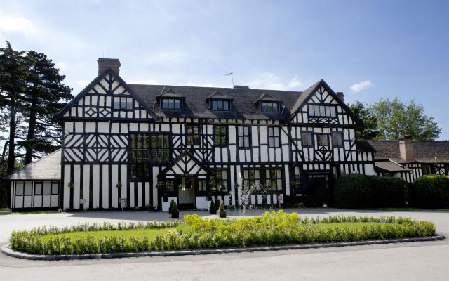 The Manor Elstree