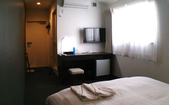 Akasaka Crystal Hotel - Adults Only