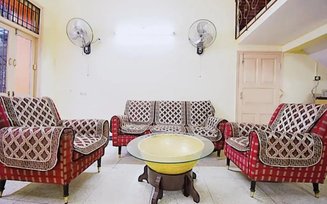 Retro Residency by OYO Rooms