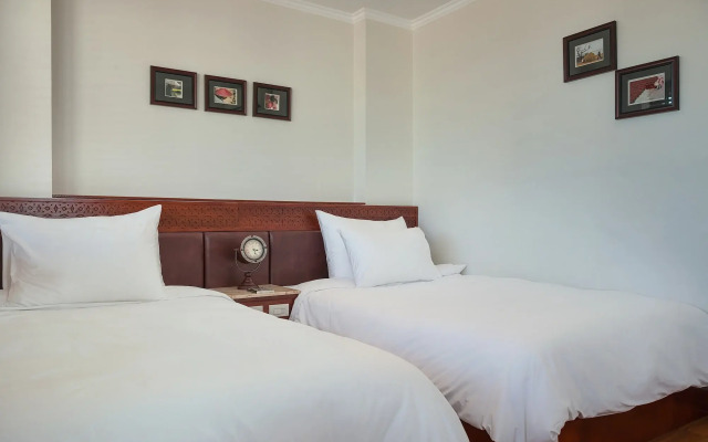 Hanoi E Central Hotel