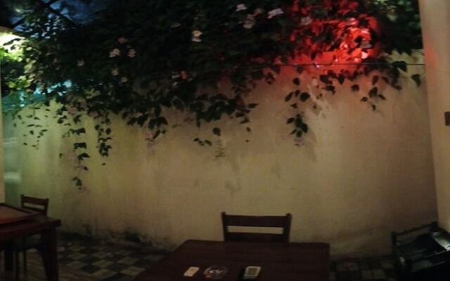 Suriya Guest Home Stay Mirissa