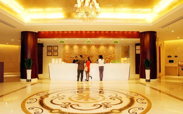 Vienna Hotel Guangzhou Panyu Chimelong Shiqiao Metro Station