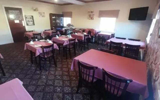 Lynton Hotel