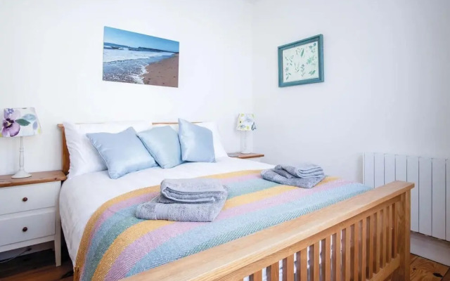 Sea Glass - 2 Bedroom Apartment - Manorbier