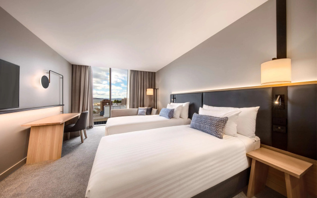 Vibe Hotel Hobart – Guest Rooms – Hobart