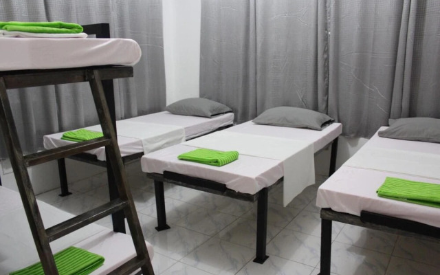 Laguno Bed and Breakfast