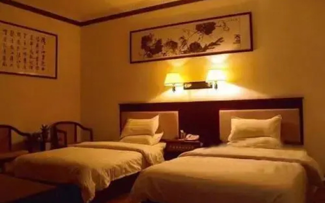 Xiaoqiaoliushui Hostel