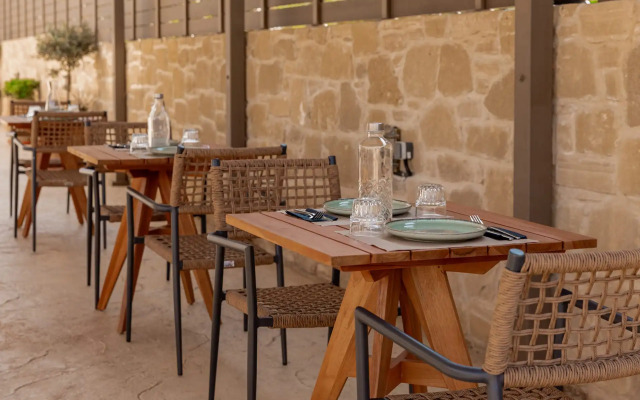 Sarana Suites Crete
