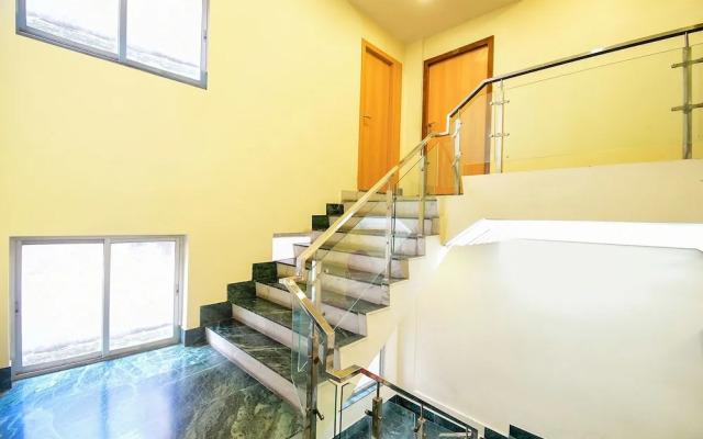 Capital O 64937 Stay Inn International Sealdah