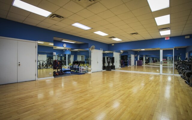 Tampa Palms Country Club